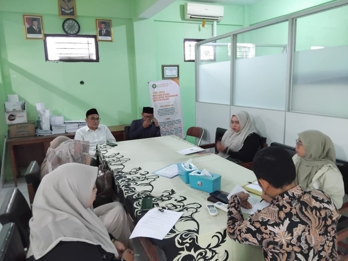 Pascasarjana UNUGIRI Laksanakan Interview Calon Mahasiswa Baru Prodi MPAI dan MHES