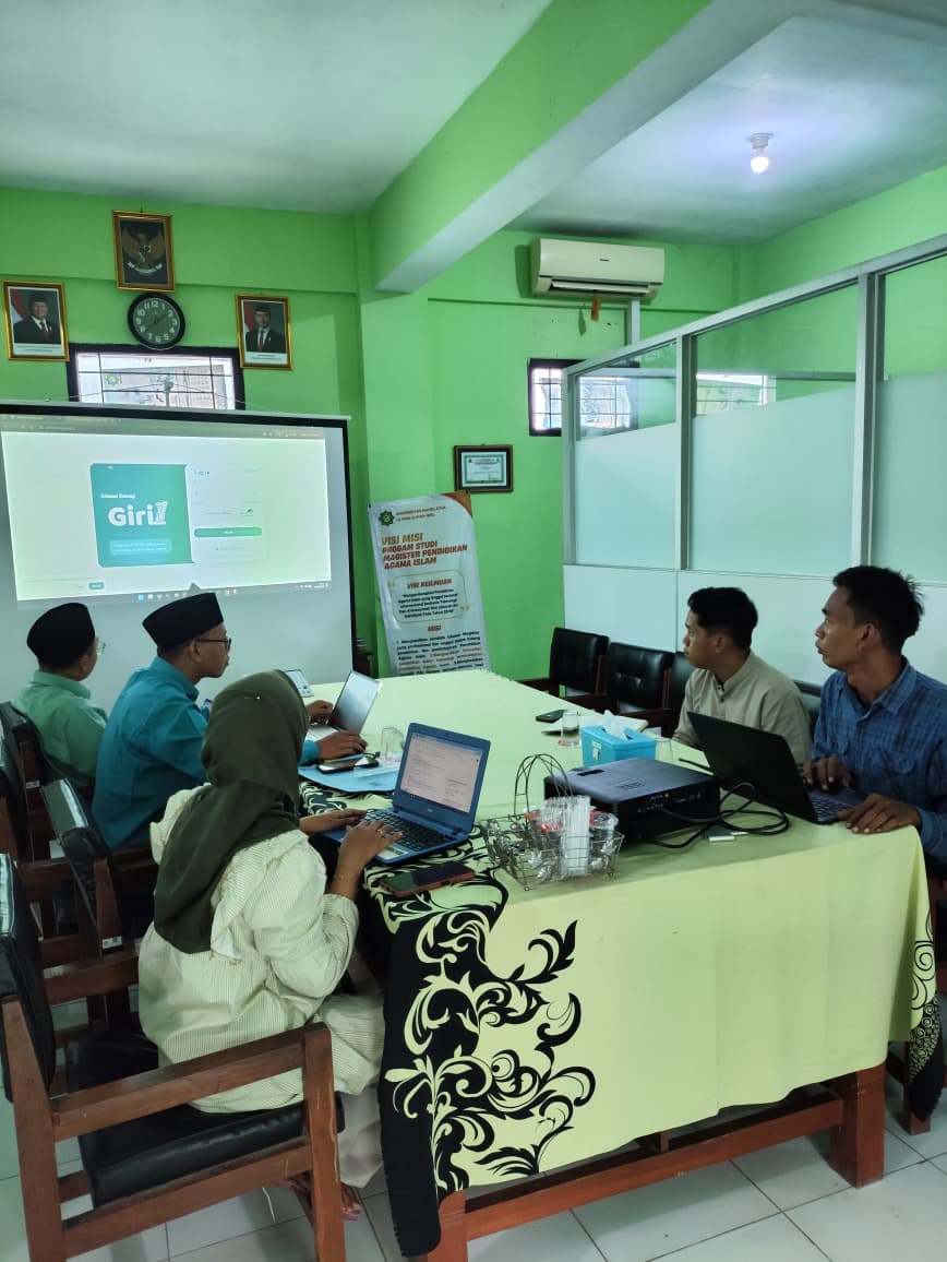 Menuju Layanan Terintegrasi, Pascasarjana UNUGIRI Adopsi Sistem Giri One